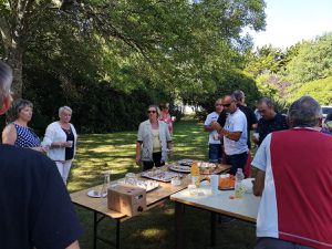 les derniers arrivés et nous voilà repartis pour l'apéro