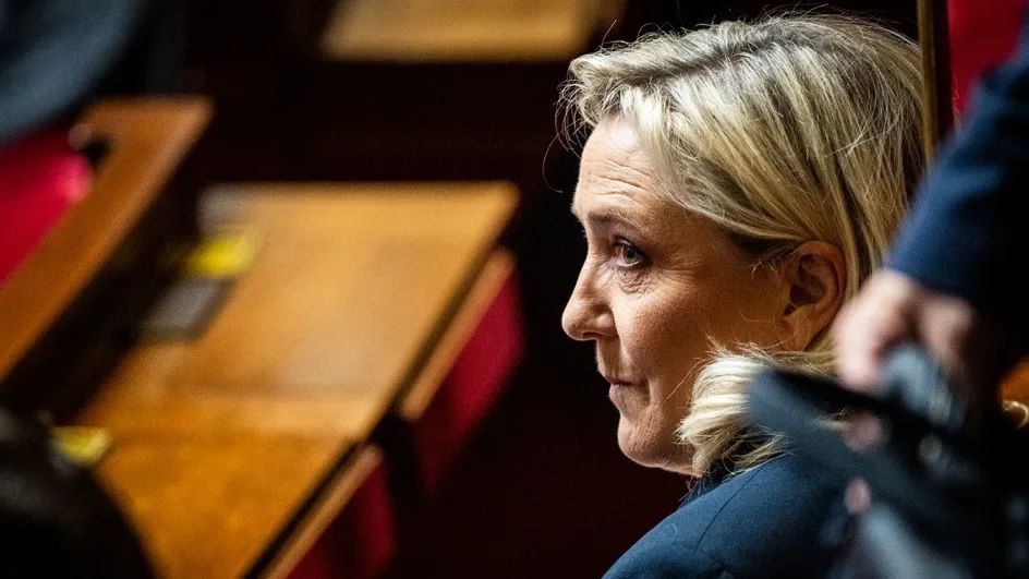 La présidente du groupe parlementaire RN, Marine Le Pen, à l'Assemblée nationale (Paris) le 11 octobre 2022. (XOSE BOUZAS / HANS LUCAS)