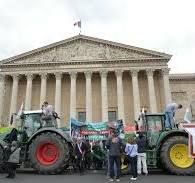 Proposition de loi agricole portée par la FNSEA, soutenue par la droite