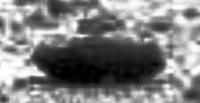 Cette forme de véhicule prise en photo par Curiosity sur Mars le 2 août 2013