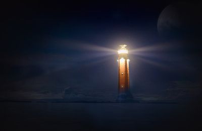 Comme un phare dans la nuit