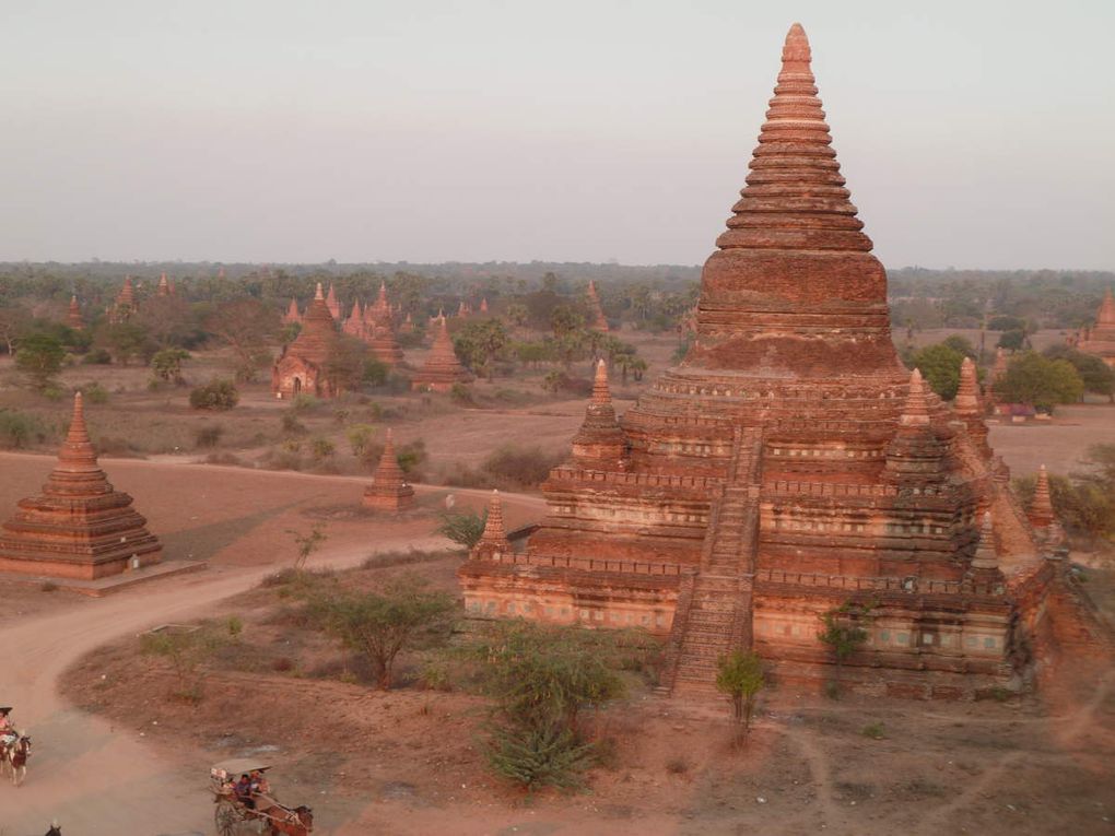Départ pour Bagan, la cité aux 2000 pagodes