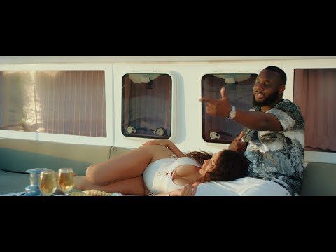 Abou Debeing - Qu'une vie (Clip Officiel)