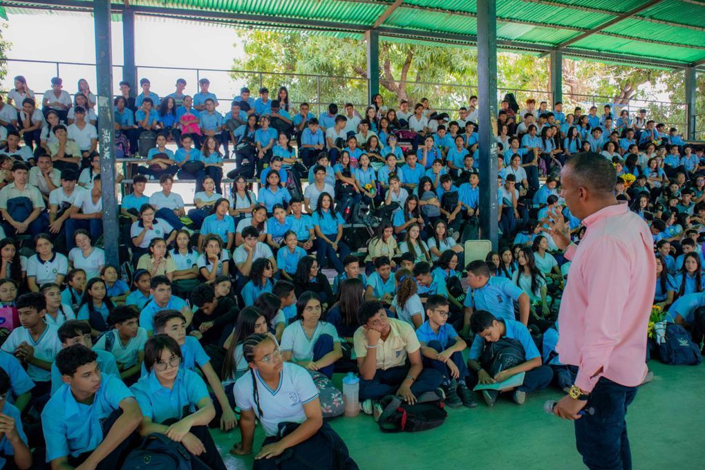 Afianzan charlas sobre acoso escolar y responsabilidad penal de adolescentes en el municipio Guacara