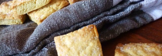 Canistrelli au citron et huile d'olive