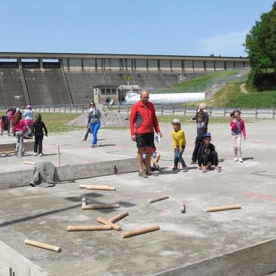 DECOUVERTE DES QUILLES A L'ECOLE