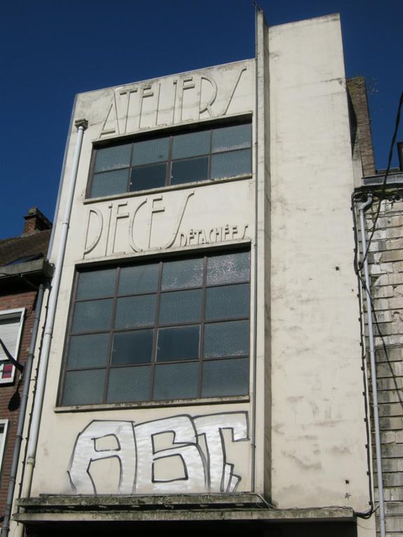 4 rue de Lille (Roger-Salengro), Ateliers pièces détachées Cagé. André Perrée, architecte, 1930.