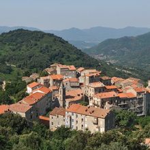 SAINTE-LUCIE DE TALLANO ET LES SEIGNEURS DELLA ROCCA.