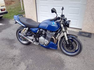 SUZUKI INAZUMA 1200 de 2000