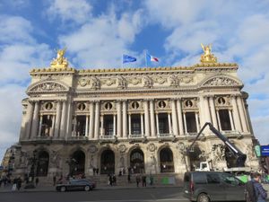 EN TOURISTES A PARIS