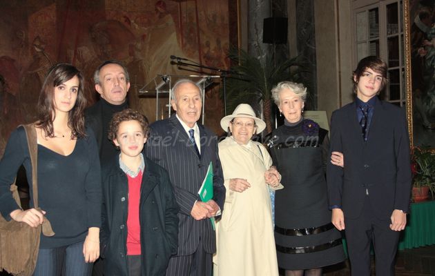 Le maire Pierre Cohen dévoile une plaque pour la résistante Liliane Simonetta , 7 Novembre 2009