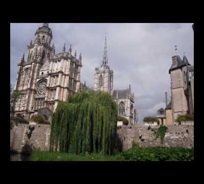 Une visite virtuelle de la Ville D'Evreux