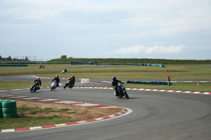 Album - Challenge-Scootentole-Magny-Cours-19-09-09