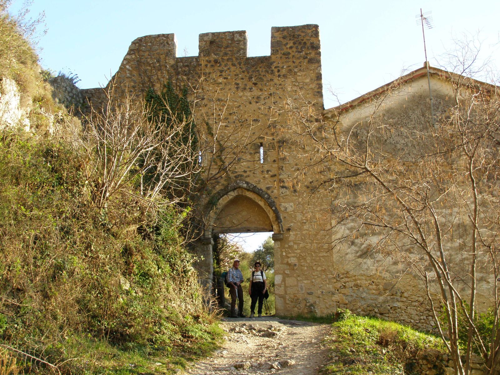 MOUSTIERS SAINTE MARIE ( Alpes de Hte Provence ) goelandmedia.prod@gmail.com ( Sud-PACA )