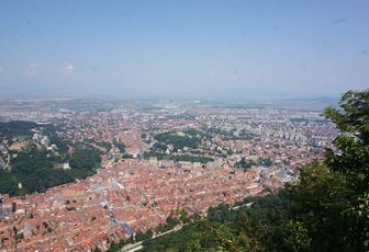 Brașov (Roumanie), mont Tâmpa, ville médiévalle, citadelle, Cozonac Secuiesc, concert...