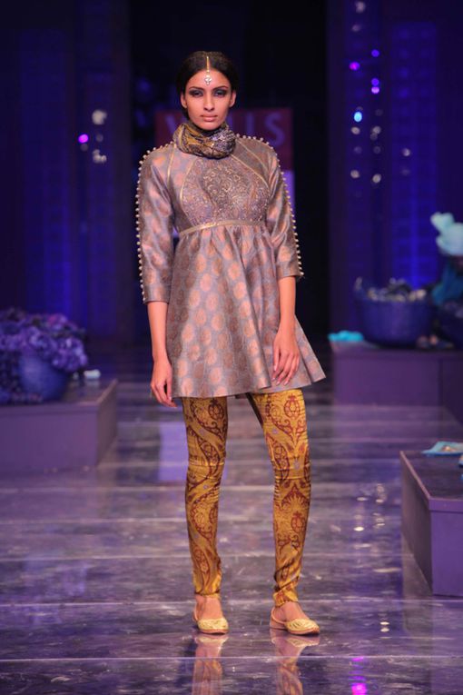 Album - WLIFW-2012: JJ Valaya