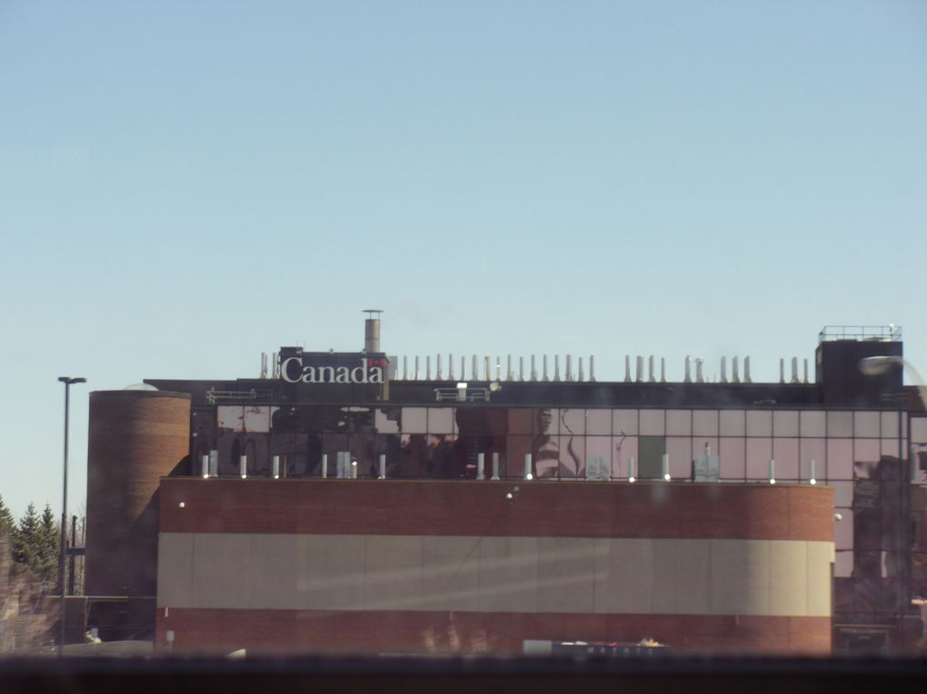 Vous remarquerez quelques subtilités parmi les photos, telles que le stade construit pour les JO, ou encore le super parc d'attraction de la mort qui tue, ou encore le big trucks que j'aimerais trop conduire un jour :)