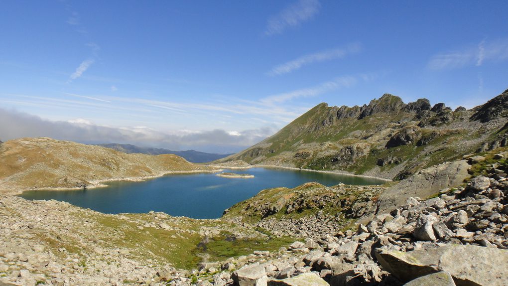 Le Rocher Blanc (2928m), boucle par le Col de l'Amiante (2810m) et la Combe Madame, et le Col de la Croix (2529m)