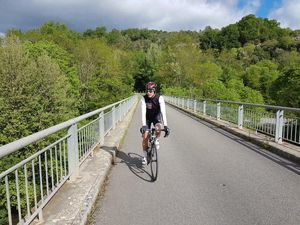 Passage d'une des nombreuses rivières que nous allons rencontrer et notamment l'Ardèche !