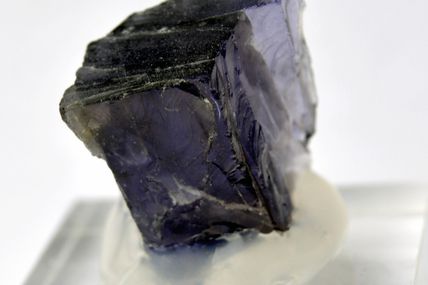 Cordiérite, Iolite