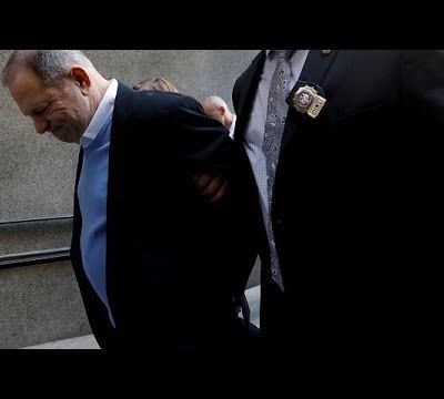 plus de 100 femmes l'accusent d'harcèlement sexuel