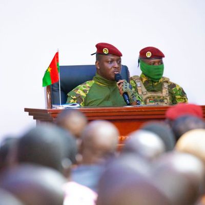 Capitaine Traoré : Un hommage aux défenseurs de la nation et une stratégie réaffirmée pour la libération du Burkina Faso