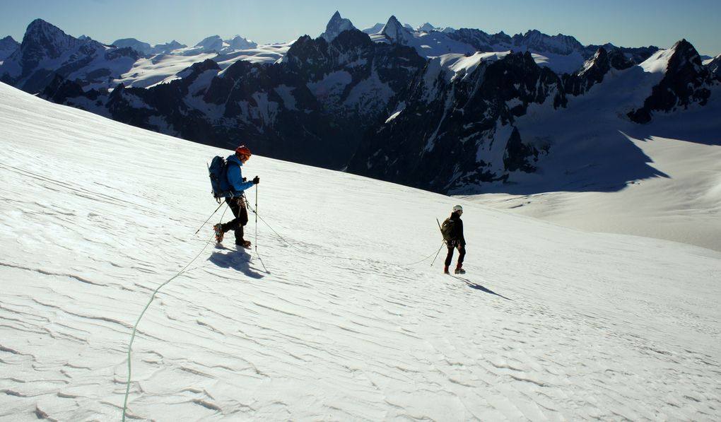 Alpinisme de niveau facile : Traversée du Pigne d'Arolla - Col Evêque