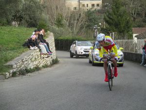 Bryan Coquard (15 à 42") et Tony Galopin (7 à 23") 