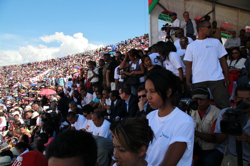 Dans le cadre du IIè anniversaire de la IVèRépublique, le couple présidentiel, Andry et Mialy Rajoelina, a inauguré le «Coliseum de Madagascar» sis à Antsonjombe. 5è partie. Photos: Harilala Randrianarison