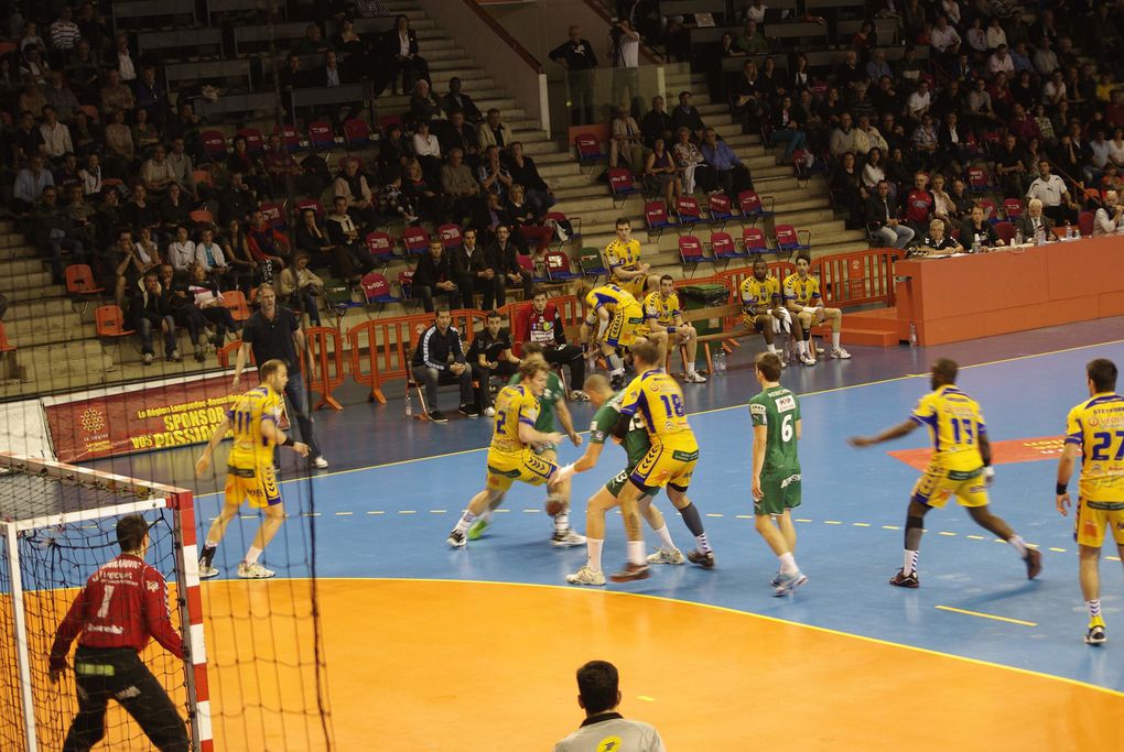 Match de Handball du 30 mars 2012 au Parnasse à Nîmes - Un match sous haute tension...