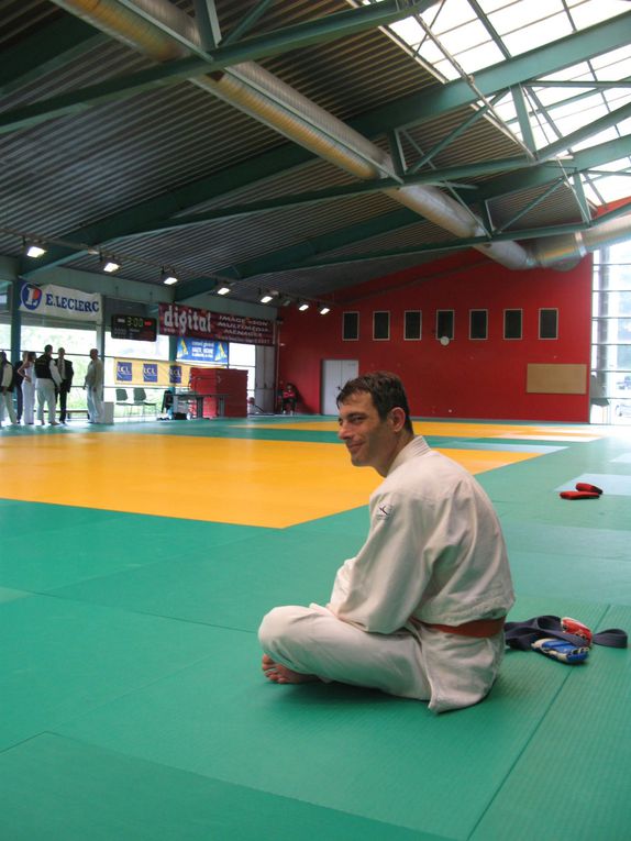 Compétition figthing jujitsu Région Limoges 2010 (le JSR bien représenté)