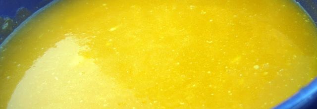 Velouté à la courge butternut et fromage de chèvre