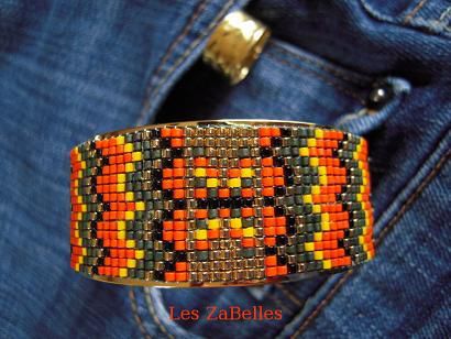 Bracelet manchette or perles tissées miyuki - Largeur 2,5 cm - 5 couleurs : Or, Jaune, Orange, Noir et Vert foncé  