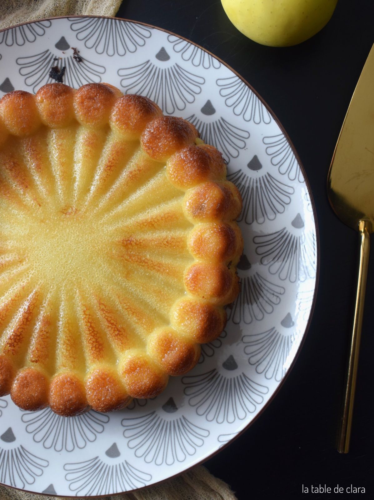 Gâteau pommes rhum