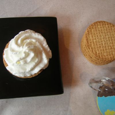 Chantilly à la crème légère (au siphon)