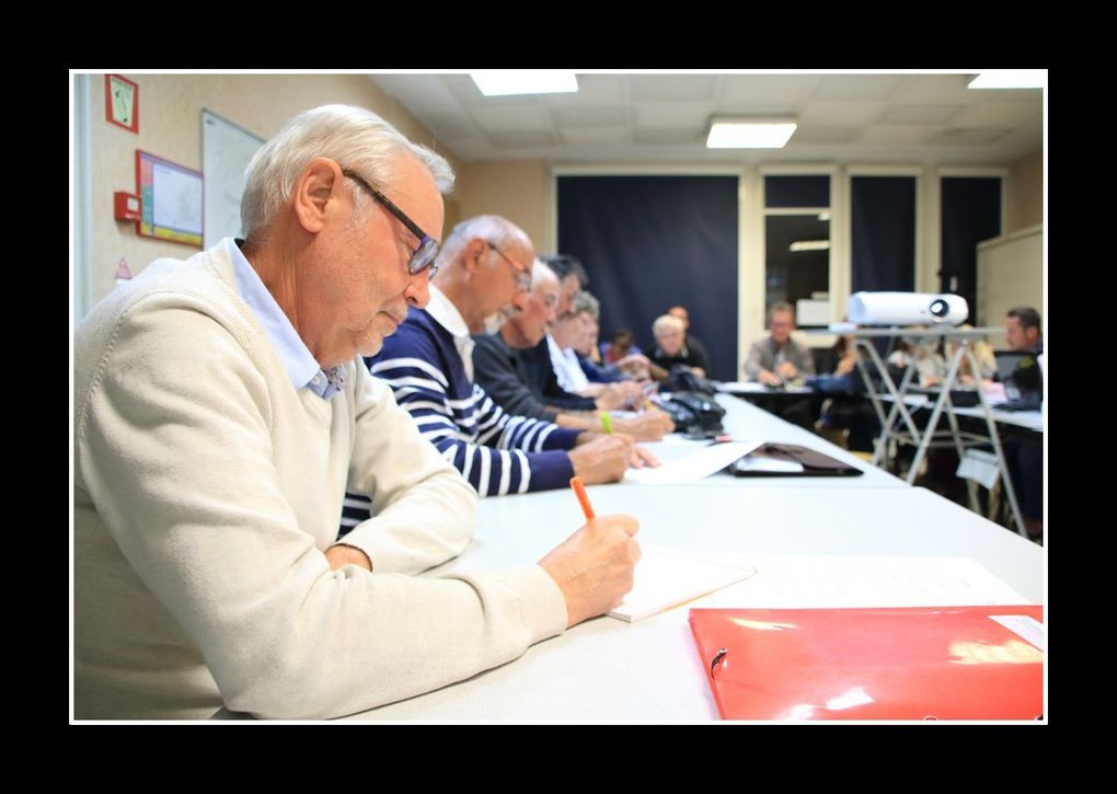 Le Club Photo d'Alençon en lice pour le Salon de l'Habitat et de la Gastronomie d'Alençon... Mais d'abord, quelque chose de complètement différent !