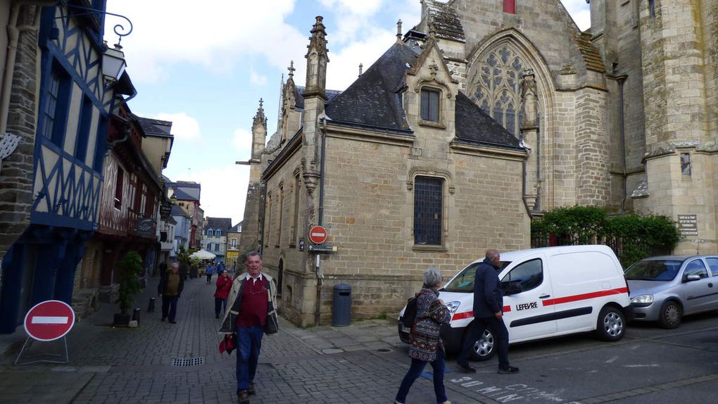 Josselin, Promenade dans les rues de la ville et superbes vues du haut du clocher !