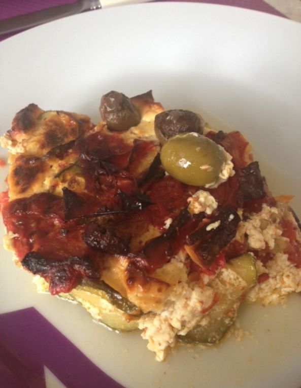 Gratin de courgette, feta et tomate