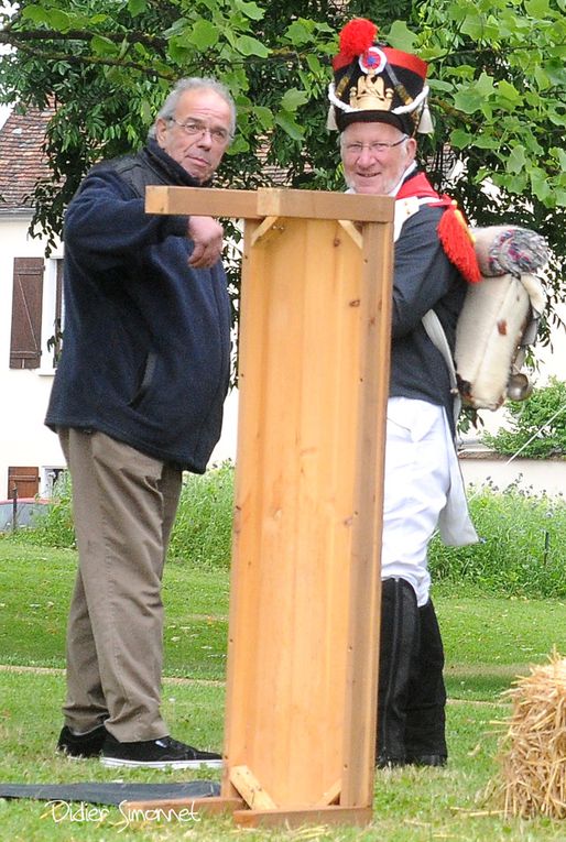 Grand rassemblement des reconstitueurs organisé par l'association "Histoire et Collection" le 23 juin 2013 à Chauconin-Neufmontiers