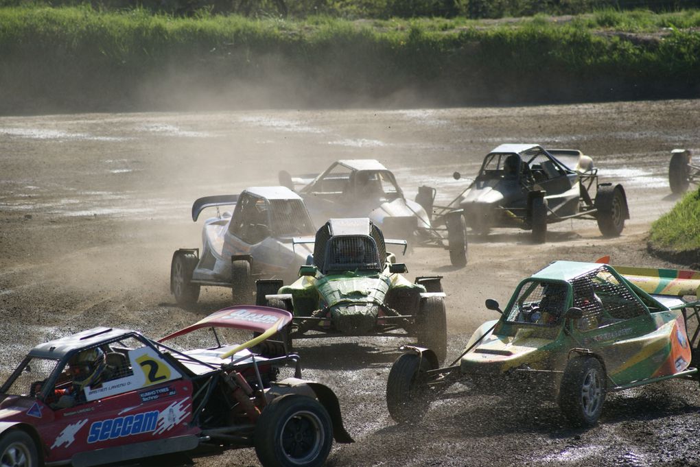 Les 20 et 21 avril 2013 à St Junien (87), 2ème épreuve du championnat de France d'autocross.