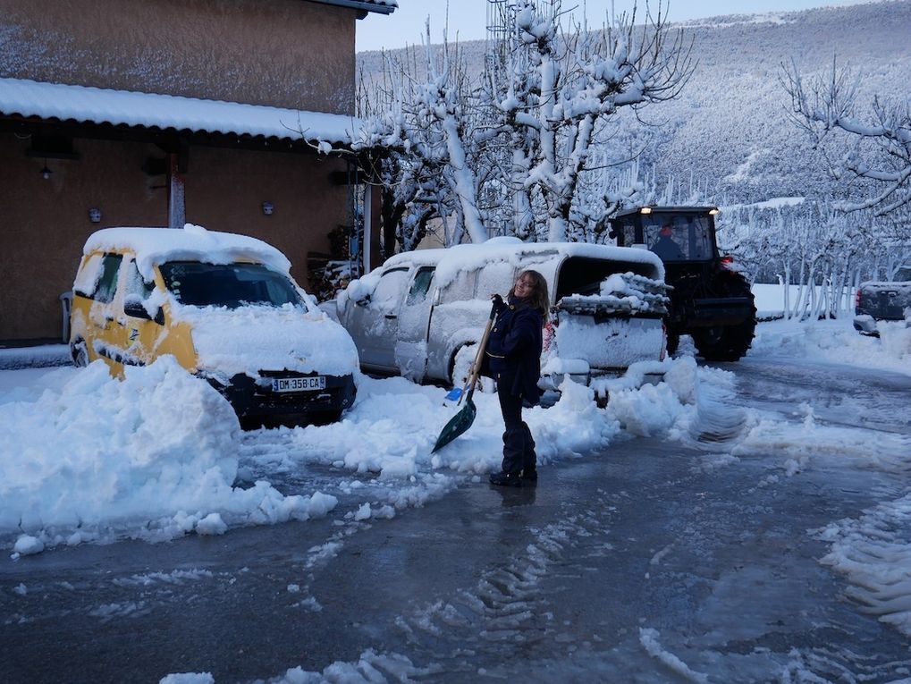 Allons  : ¨Précipitation neigeuse  et coupure de courant ...