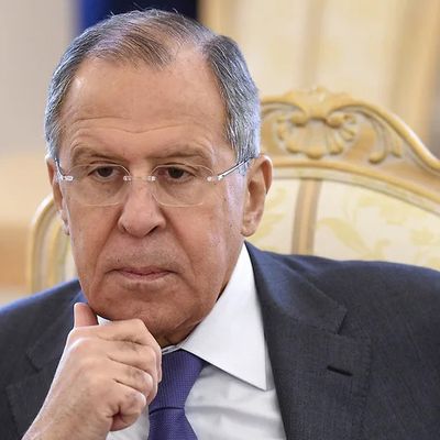 VERBATIM- Serguei LAVROV sur l'Occident , ses "lois ", ses " valeurs " et ses " règles " .