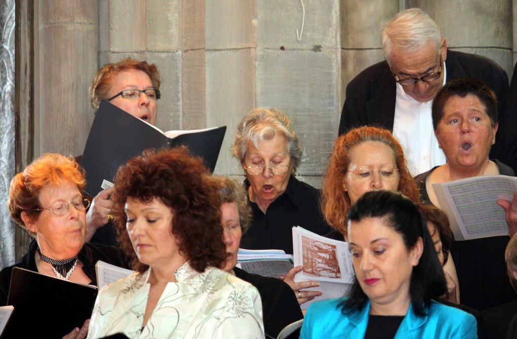 Album - 2011---8-mai-benediction-cloche-st-Etienne