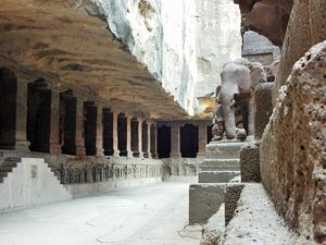 Temple de Kailasa (Grotte n°16 - Ellora)