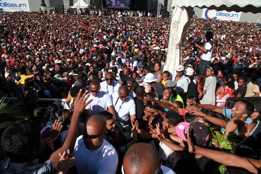 Dans le cadre du IIè anniversaire de la IVèRépublique, le couple présidentiel, Andry et Mialy Rajoelina, a inauguré le «Coliseum de Madagascar» sis à Antsonjombe. 3è partie. Photos: Harilala Randrianarison