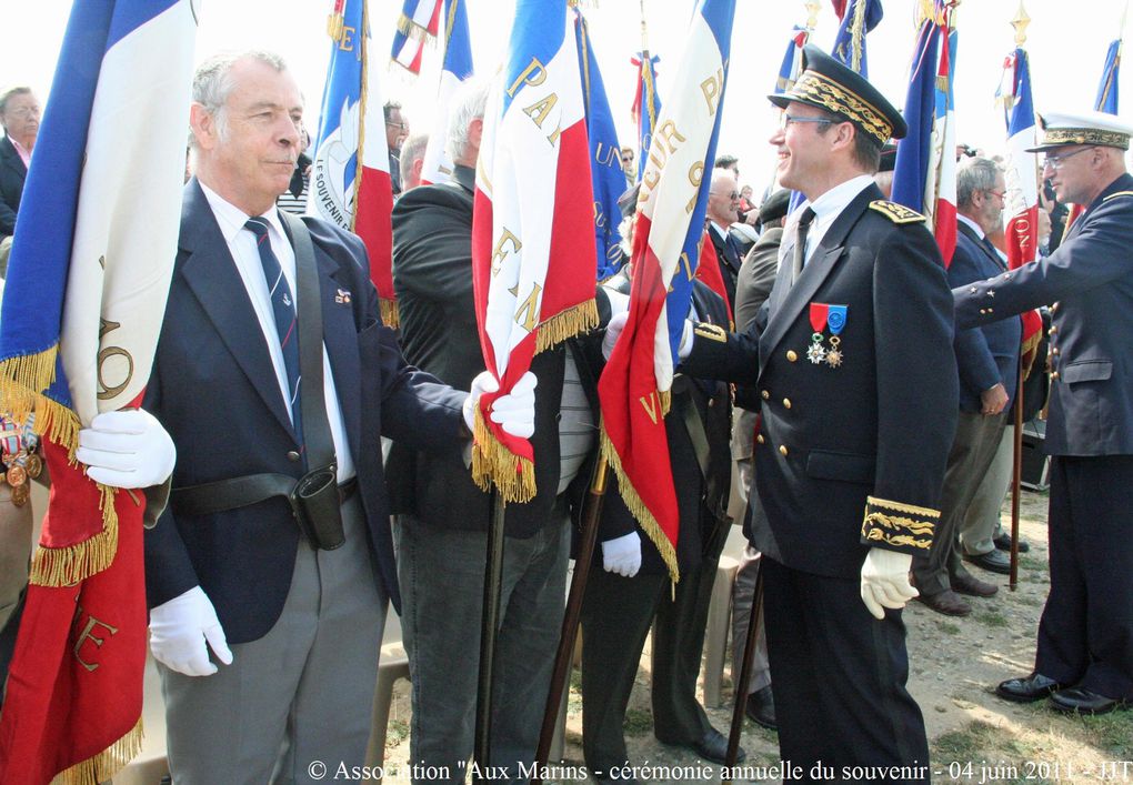 Samedi 4 juin 2011,Cérémonie du souvenir à la mémoire de tous les marins disparus organisée par l'association "Aux Marins" au Mémorial National des marins morts pour la France de la Pointer Saint Mathieu en Plougonvelin (Pays d'Iroise) (2ème p