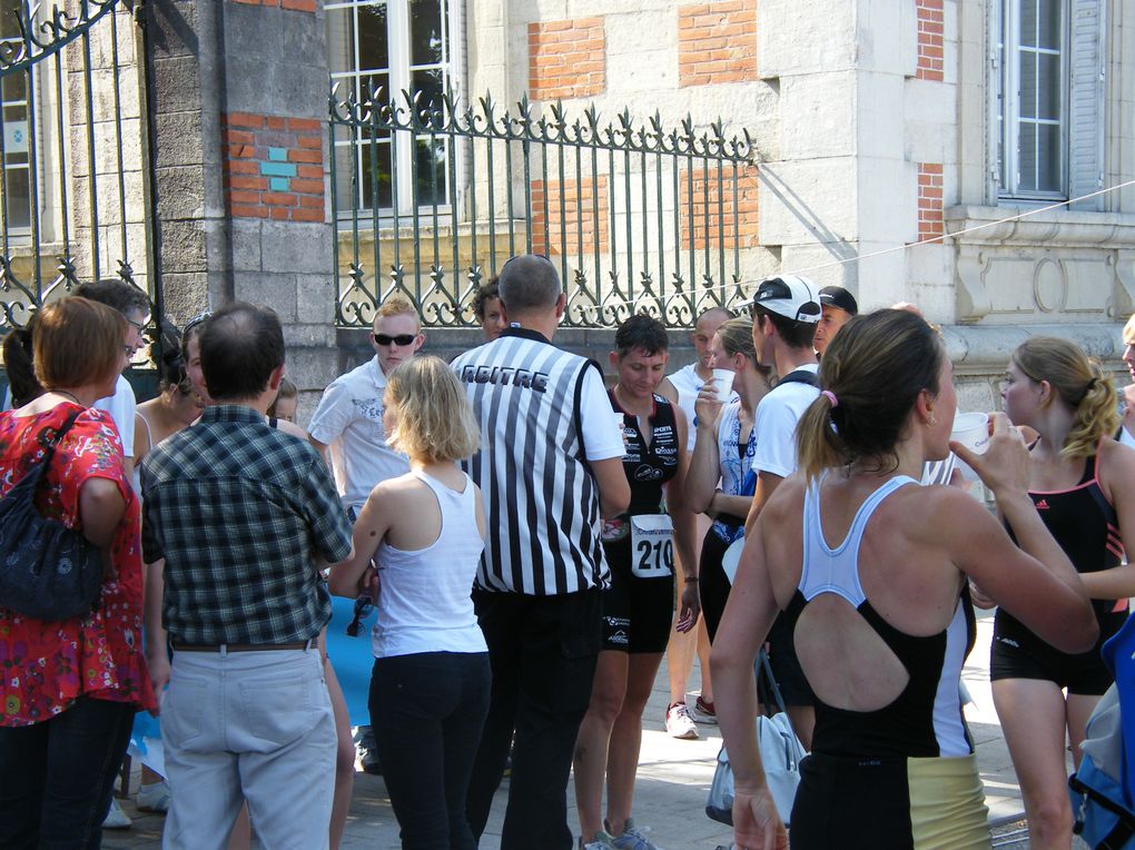 photos des  verdunois et autres au triathlon de verdun 2010