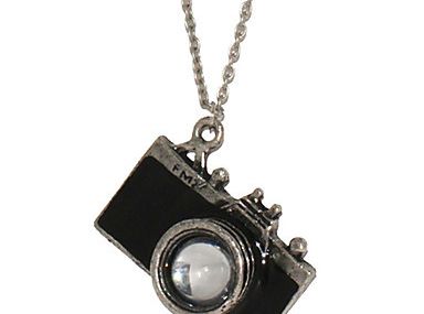 collier appareil photo prix 8 €