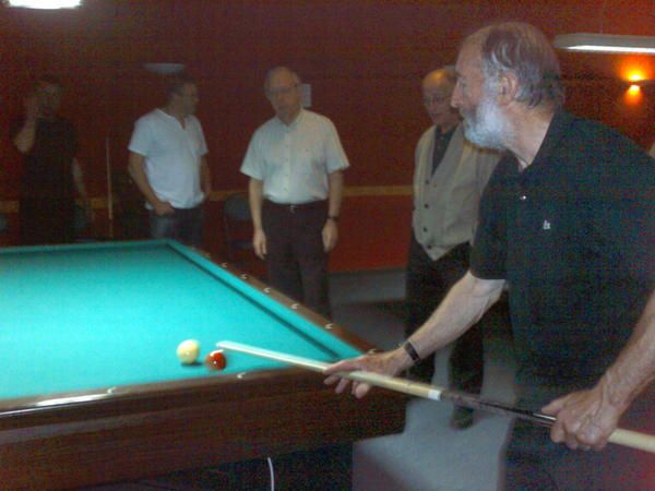 <p><strong>LE </strong>tournoi interne <strong>DU</strong> billard club d'Outreau</p>