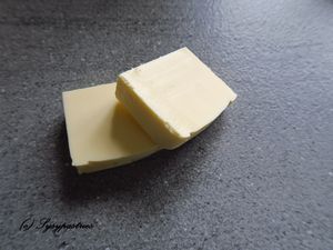 Préparation du beurre de tourage...